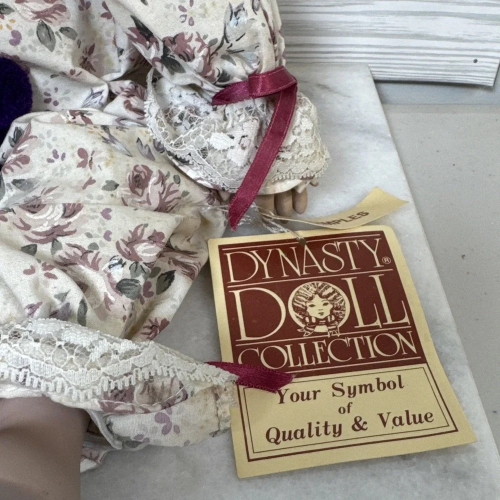 Dynasty Doll Collection 16